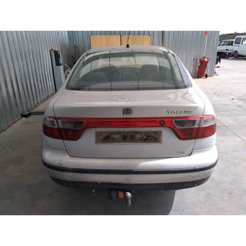 seat toledo (1m2) del año 1999