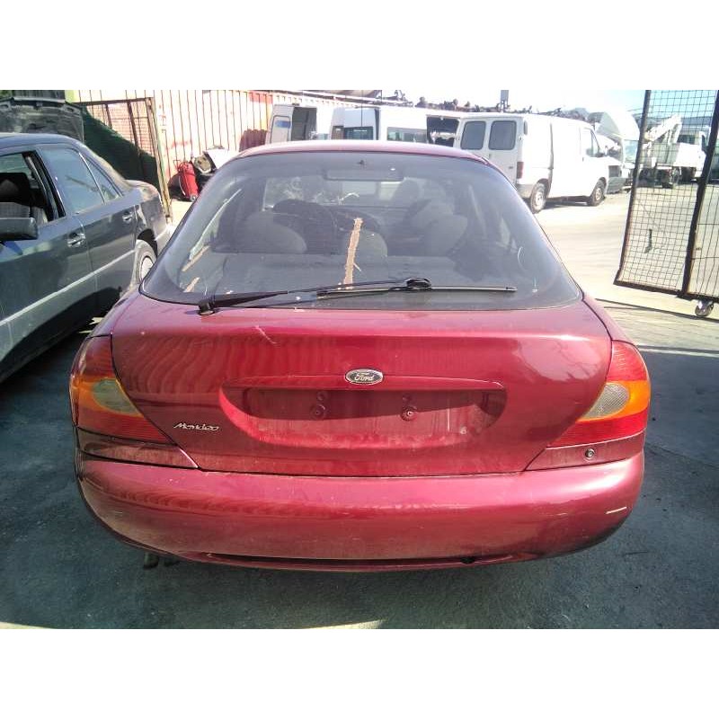 ford mondeo berlina (gd) del año 2000