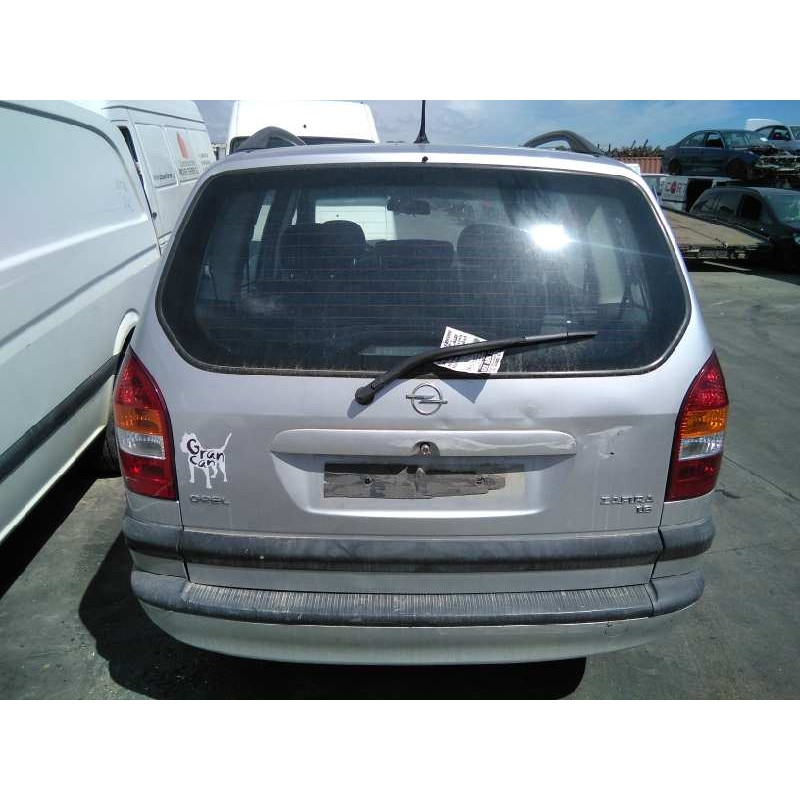 opel zafira a del año 2002