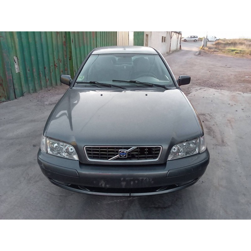 volvo s40 berlina del año 2003