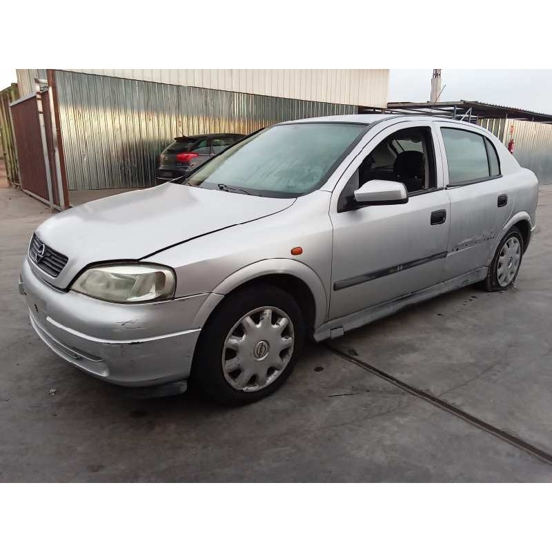 opel astra g berlina del año 1998
