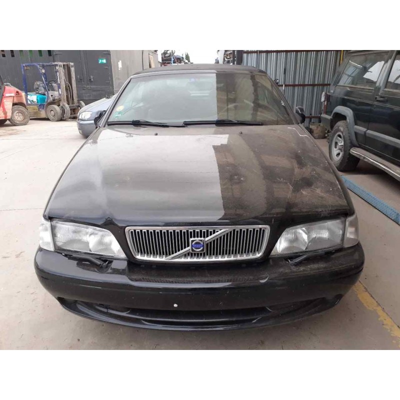 volvo c70 cabriolet del año 2001