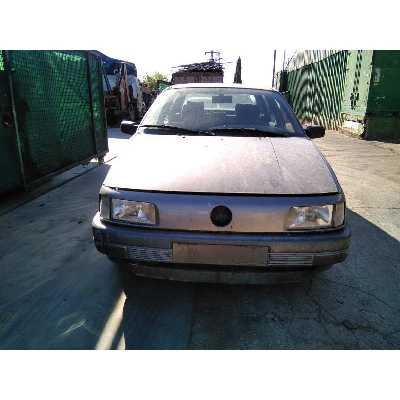 volkswagen passat berlina (312) del año 1991