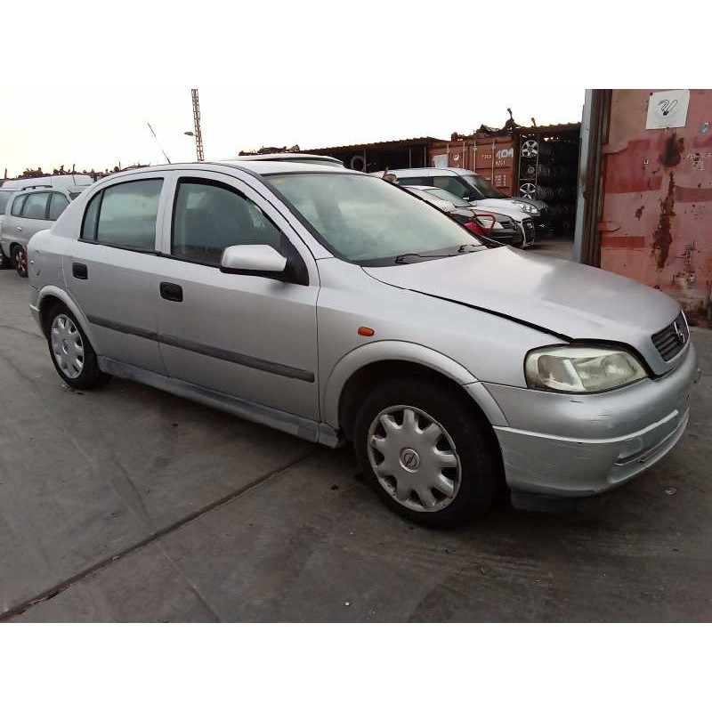 opel astra g berlina del año 1998
