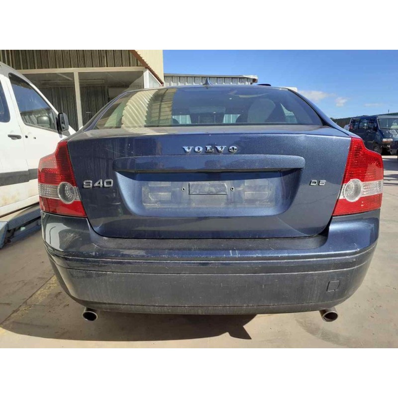 volvo s40 berlina del año 2006