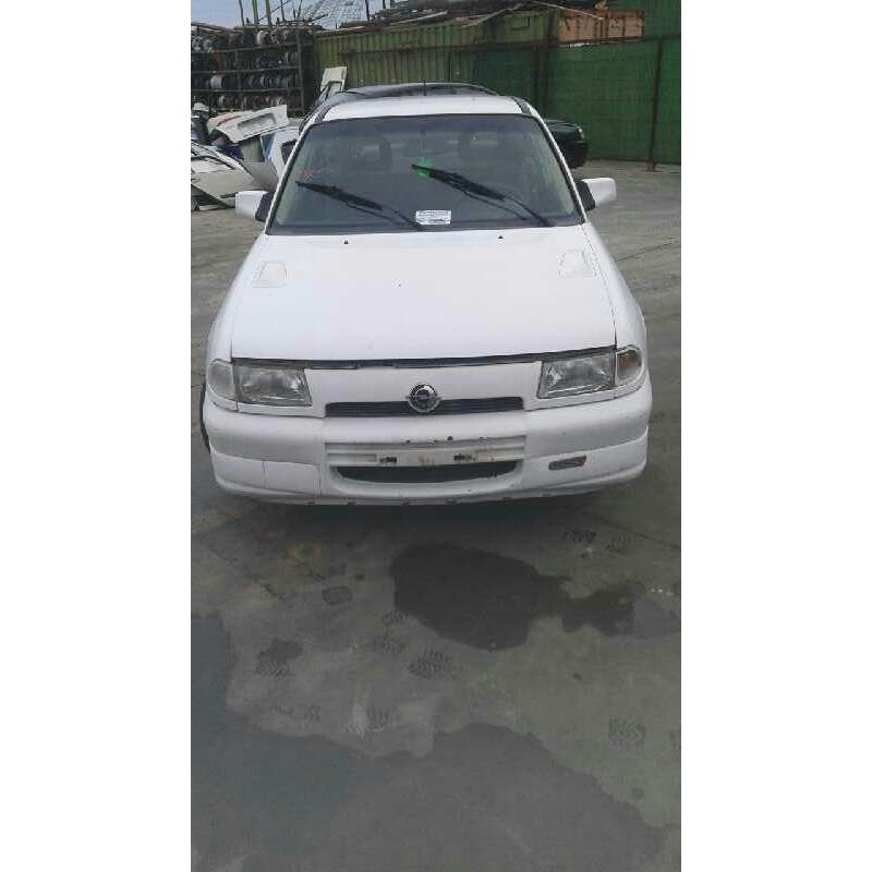 opel astra f berlina del año 1993