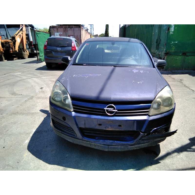 opel astra h berlina del año 2004