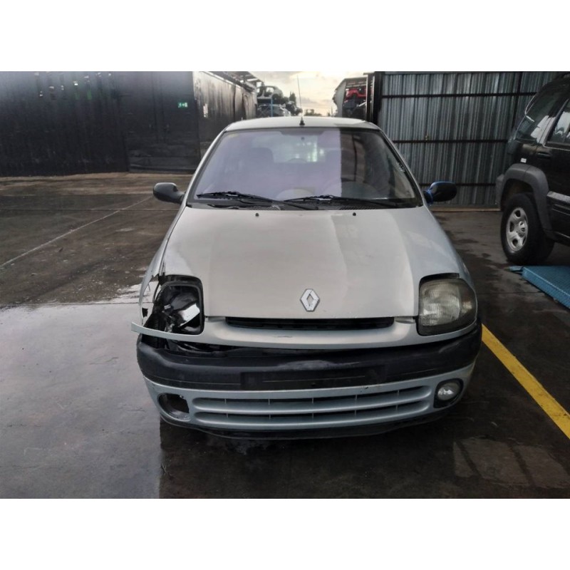 renault clio ii fase i (b/cbo) del año 2000