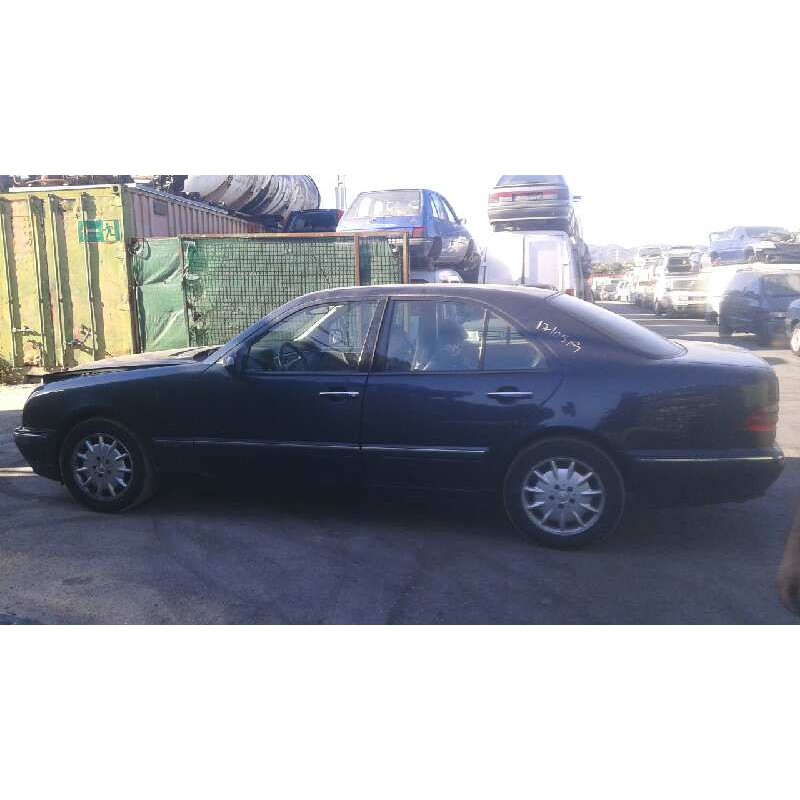 mercedes-benz clase e (w210) berlina diesel del año 2001