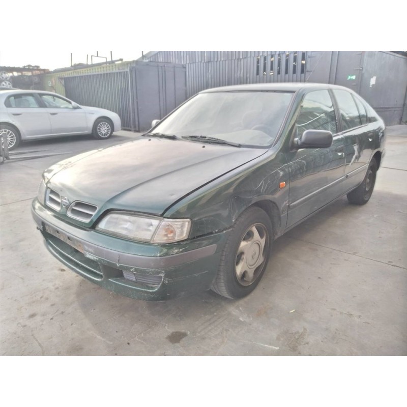 nissan primera berlina (p11) del año 1998