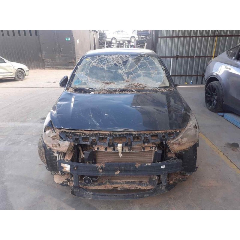 kia rio (yb) del año 2020