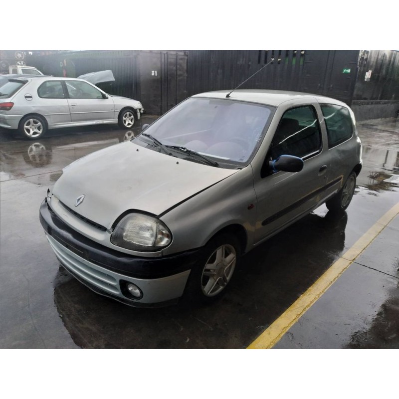 renault clio ii fase i (b/cbo) del año 2000