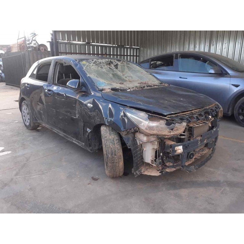 kia rio (yb) del año 2020