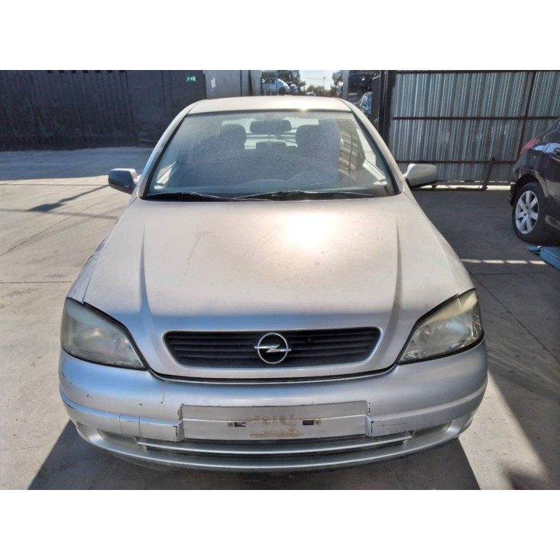 opel astra g berlina del año 1999
