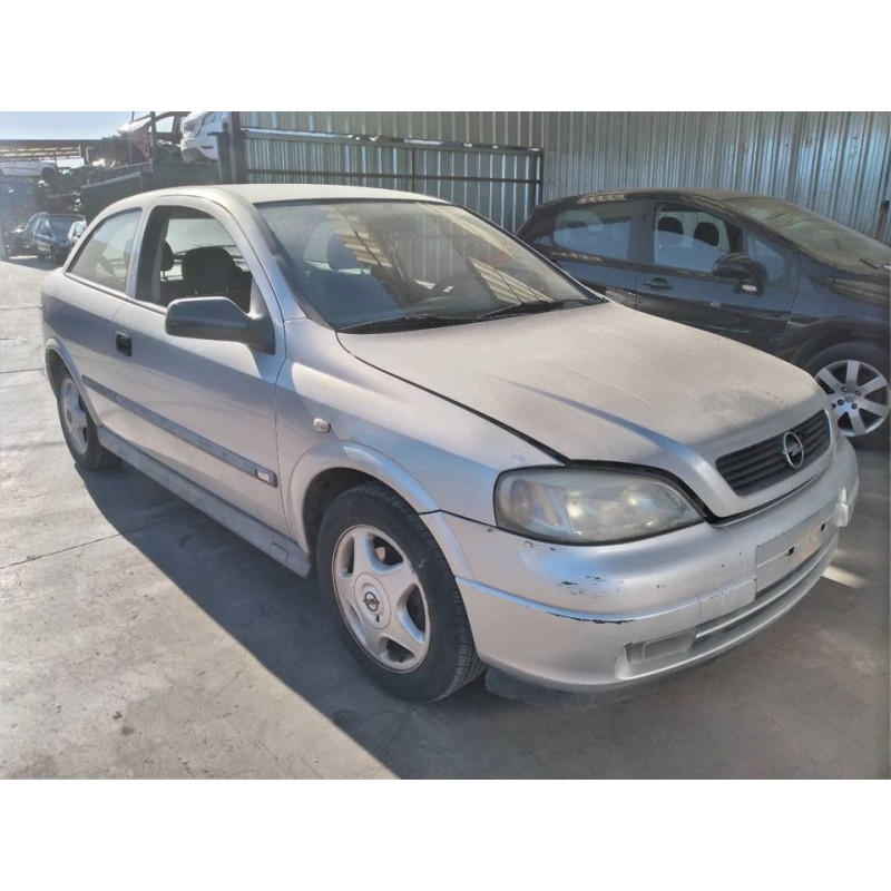 opel astra g berlina del año 1999
