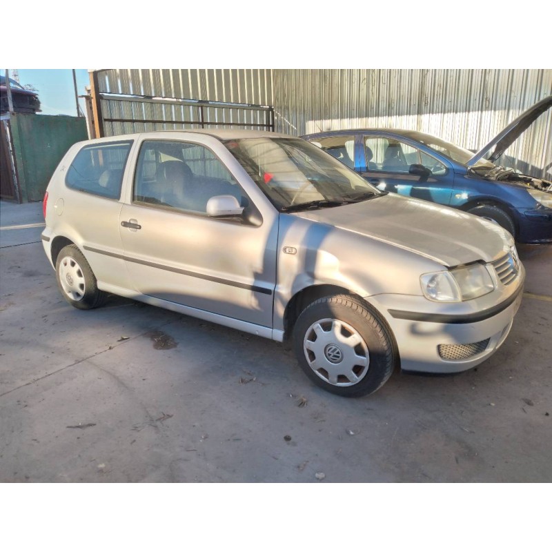 volkswagen polo berlina (6n2) del año 2001