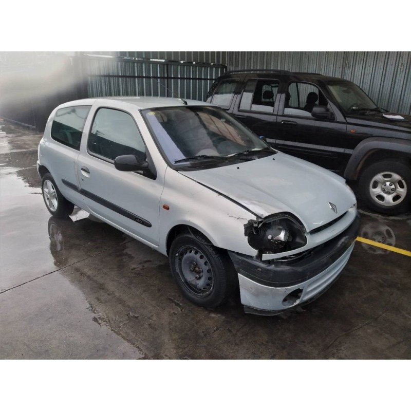 renault clio ii fase i (b/cbo) del año 2000