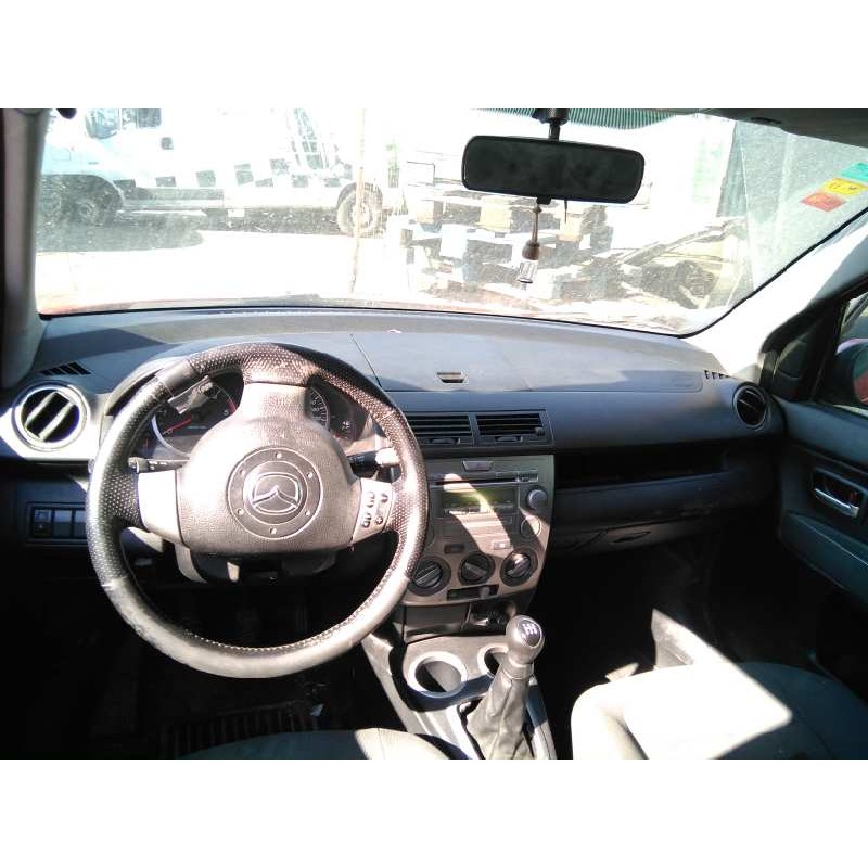 mazda 2 berlina (dy) del año 2005