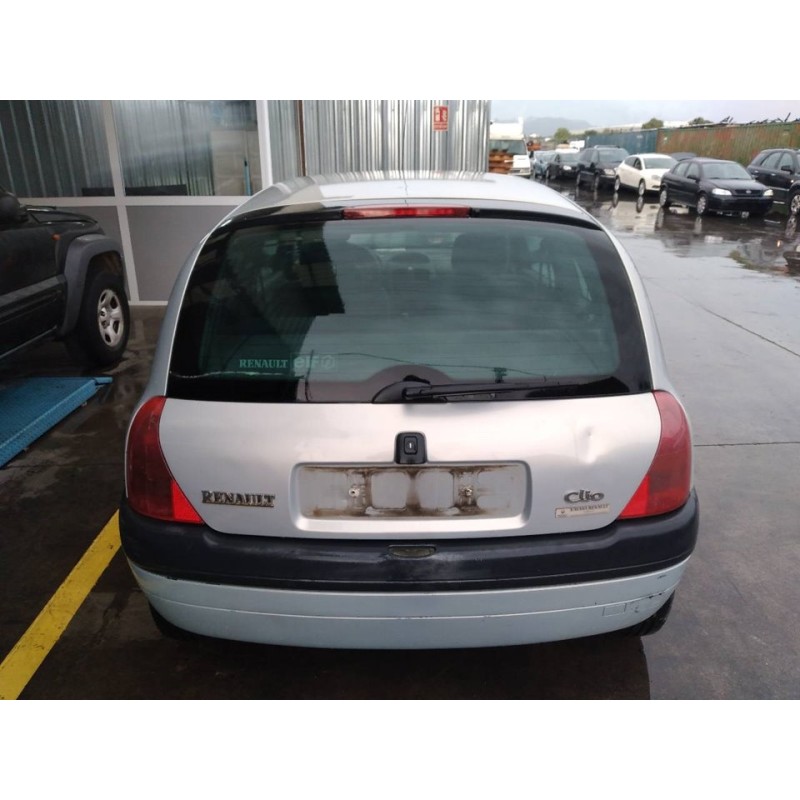 renault clio ii fase i (b/cbo) del año 2000