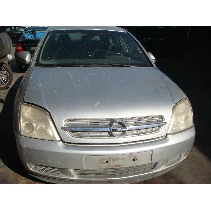 opel vectra c berlina del año 2003