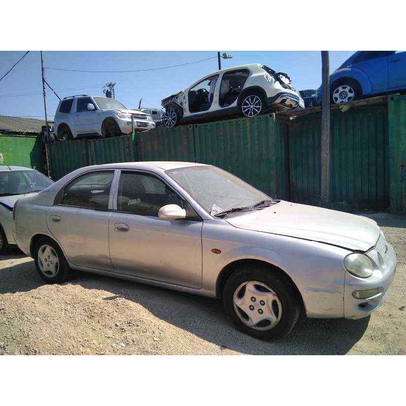 kia shuma ii del año 2001