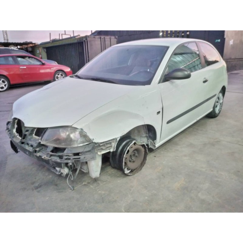 seat ibiza (6l1) del año 2004