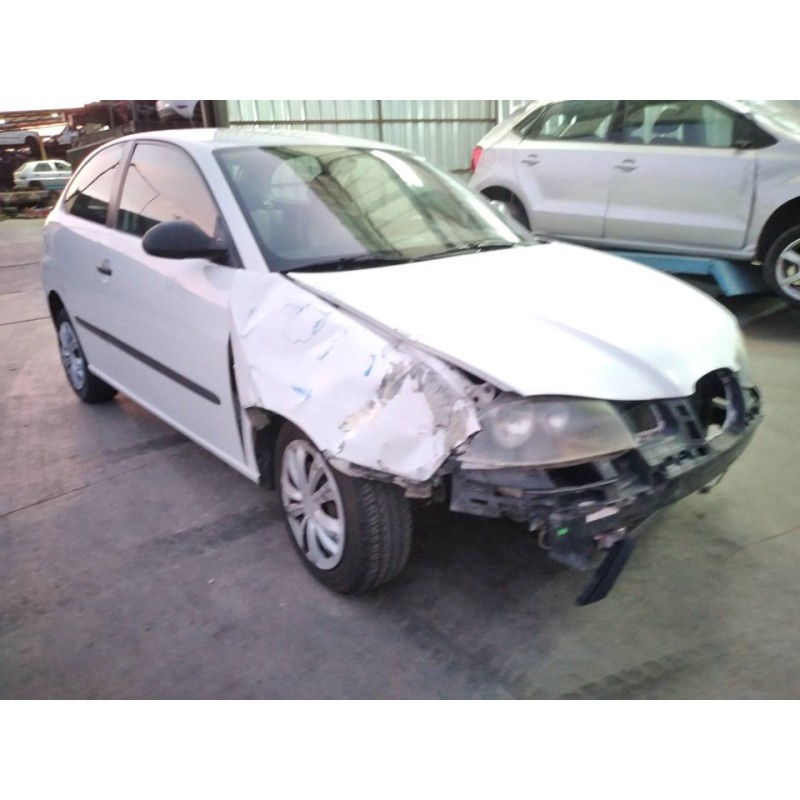 seat ibiza (6l1) del año 2004