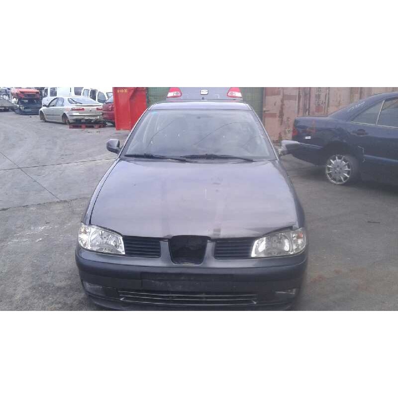 seat cordoba berlina (6k2) del año 2002