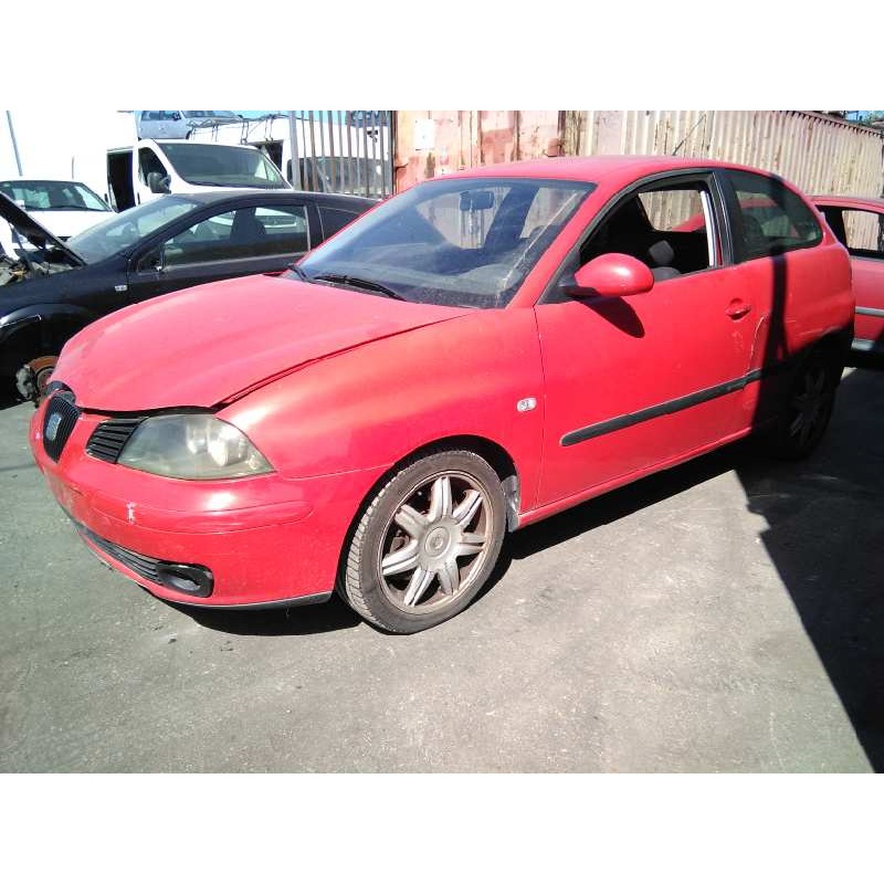 seat ibiza (6l1) del año 2002