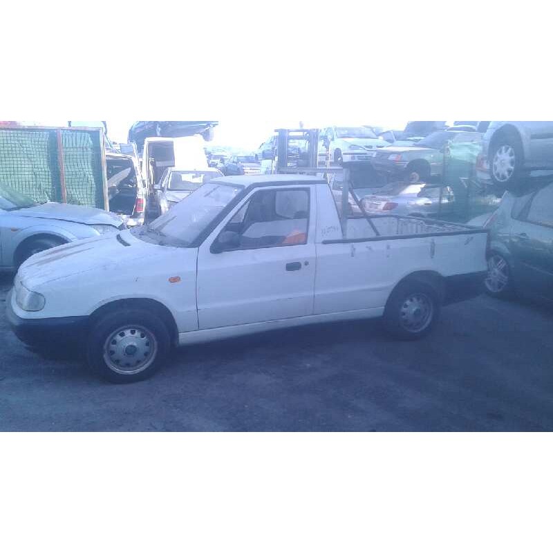 skoda felicia pickup del año 1999