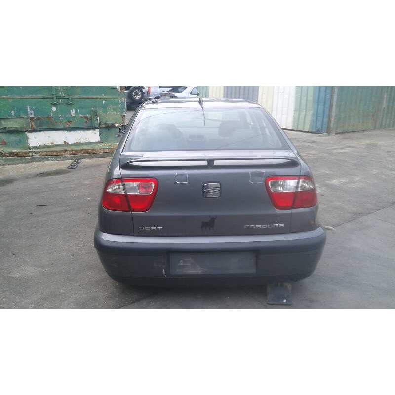 seat cordoba berlina (6k2) del año 2002