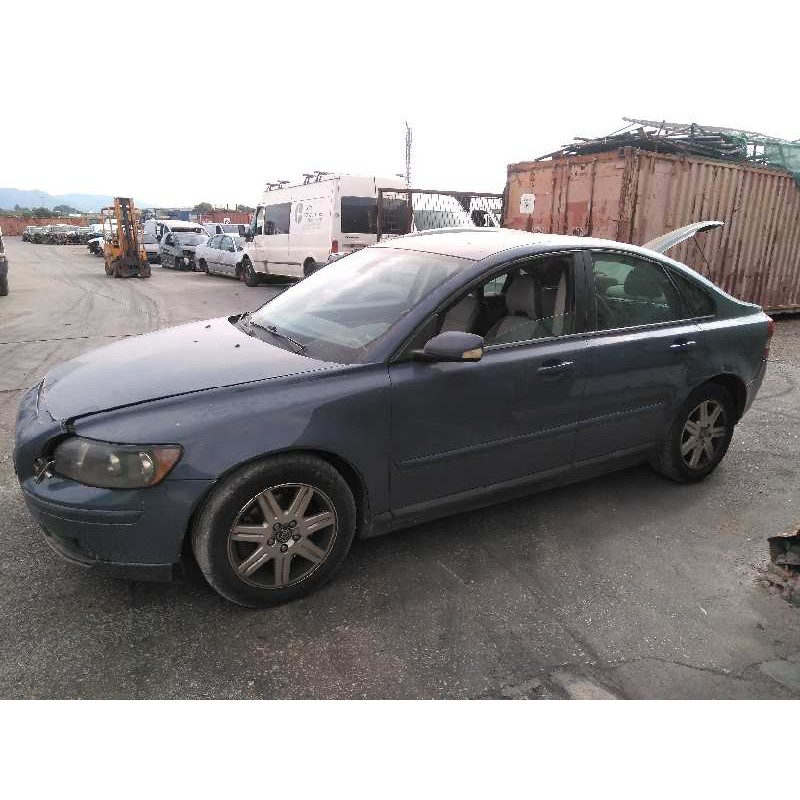 volvo s40 berlina del año 2004