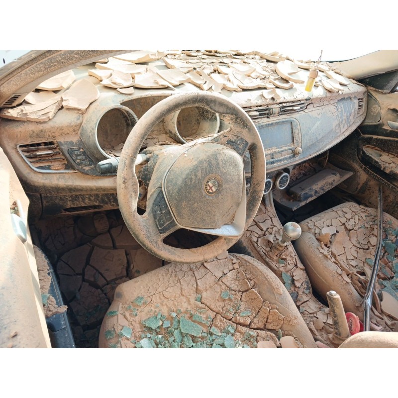 alfa romeo giulietta (191) del año 2015