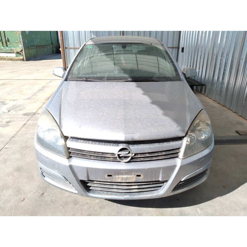 opel astra h berlina del año 2005