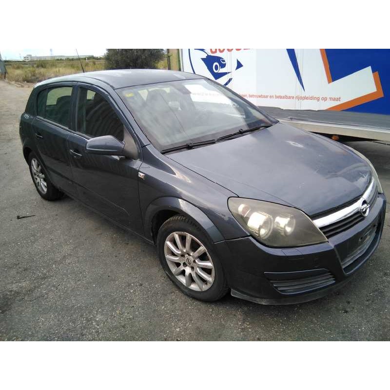 opel astra h berlina del año 2006