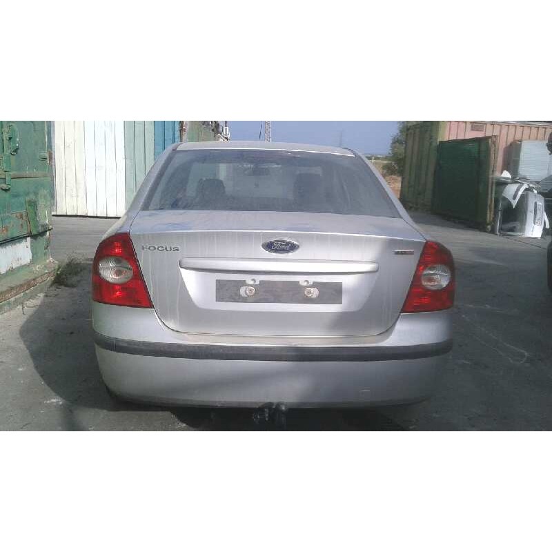 ford focus berlina (cap) del año 2005