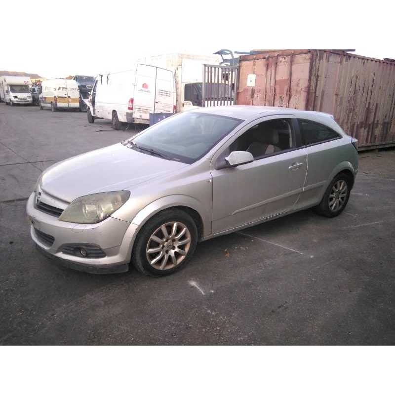 opel astra gtc del año 2005
