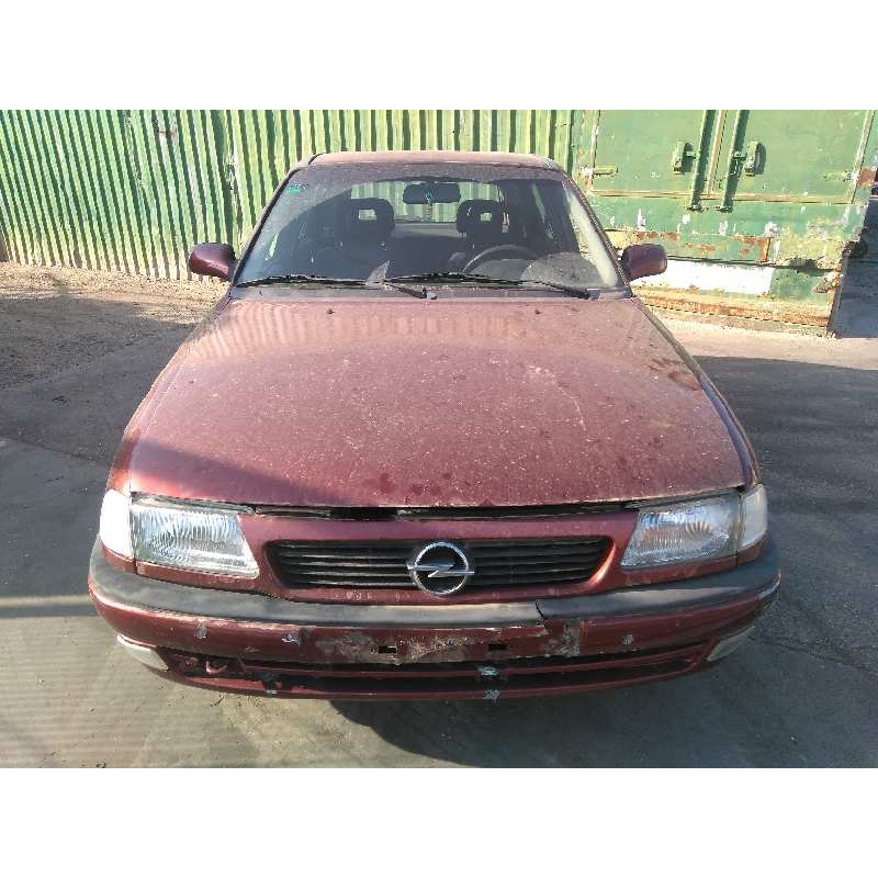 opel astra f berlina del año 1997