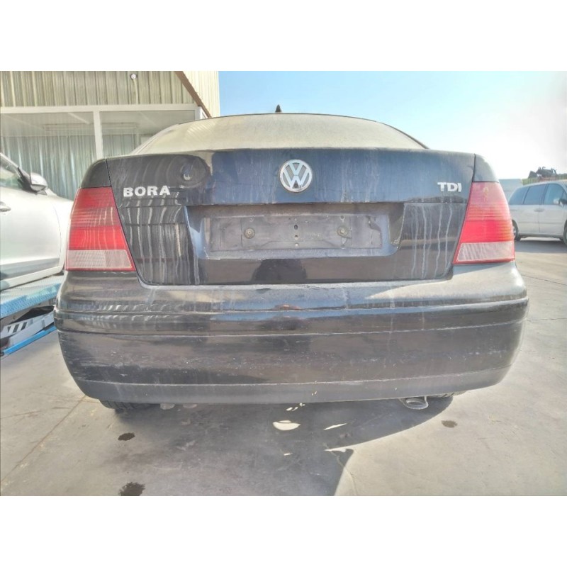 volkswagen bora berlina (1j2) del año 2000