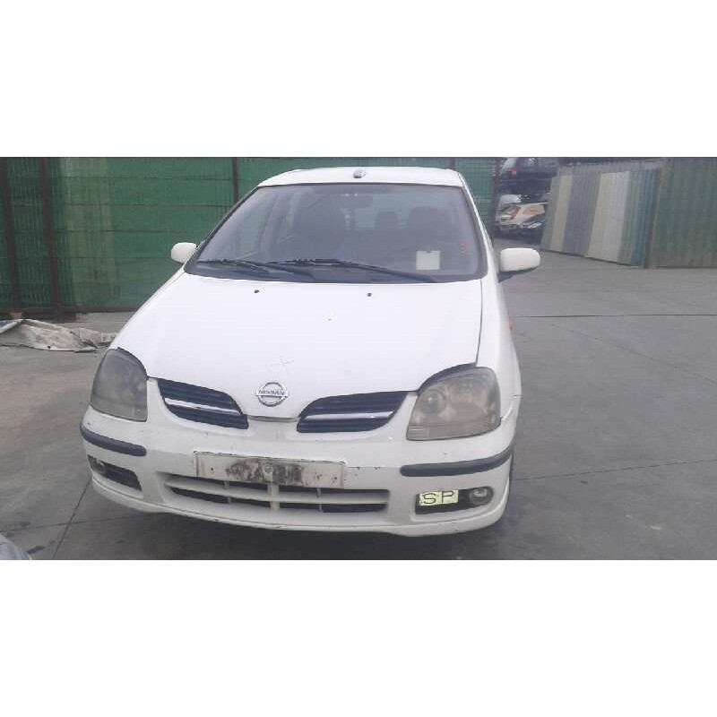 nissan almera tino (v10m) del año 2004