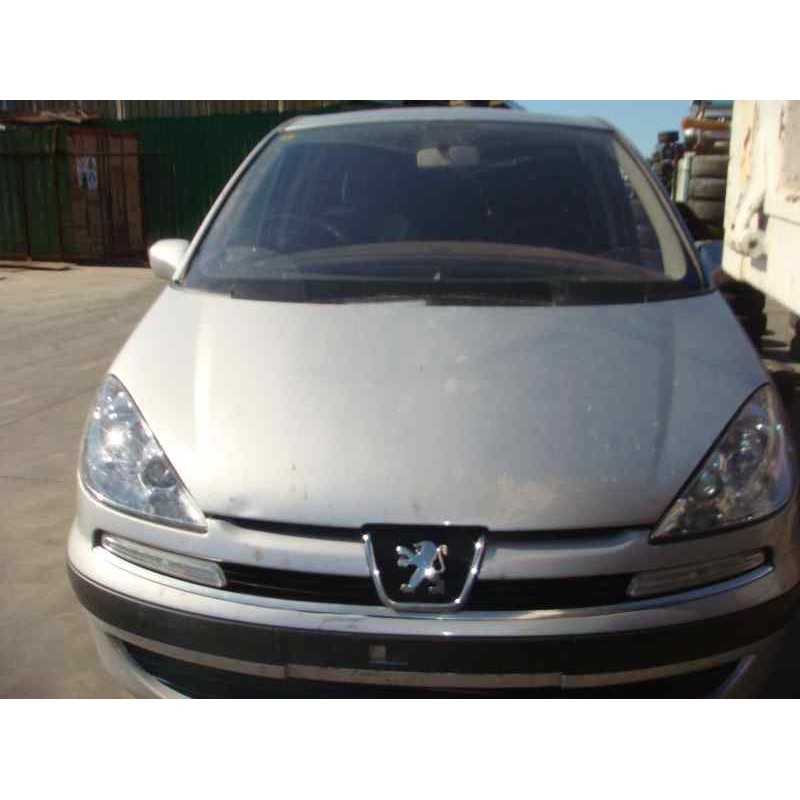 peugeot 807 del año 2002
