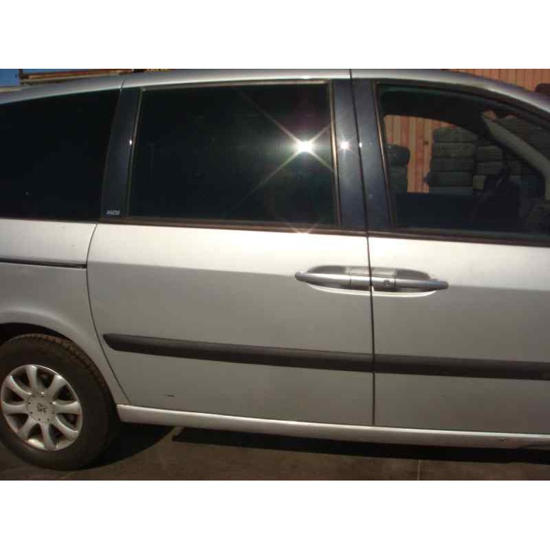 peugeot 807 del año 2002