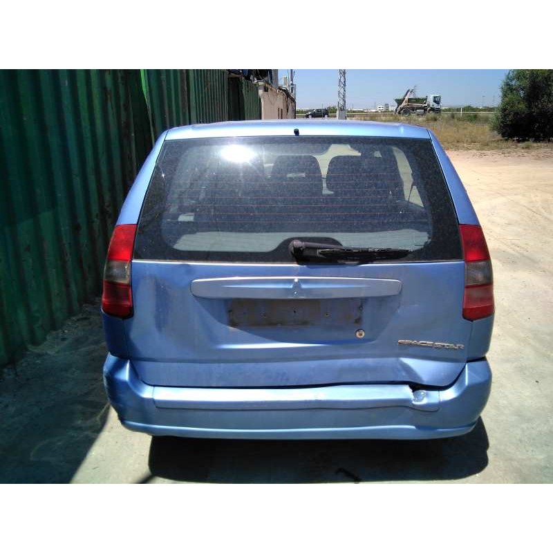 mitsubishi space star (dg0) del año 2001