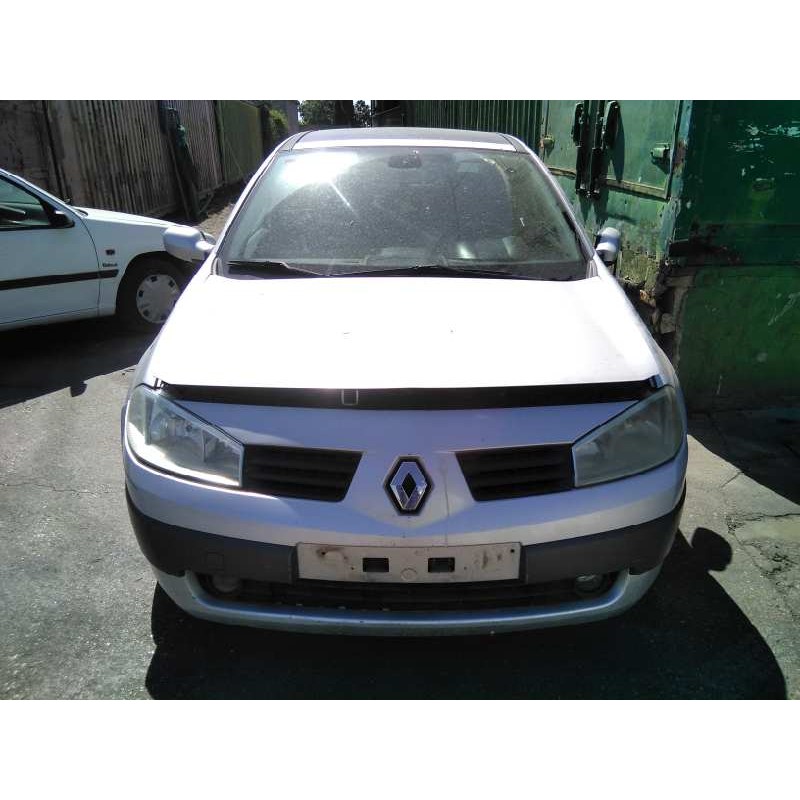 renault megane ii classic berlina del año 2005