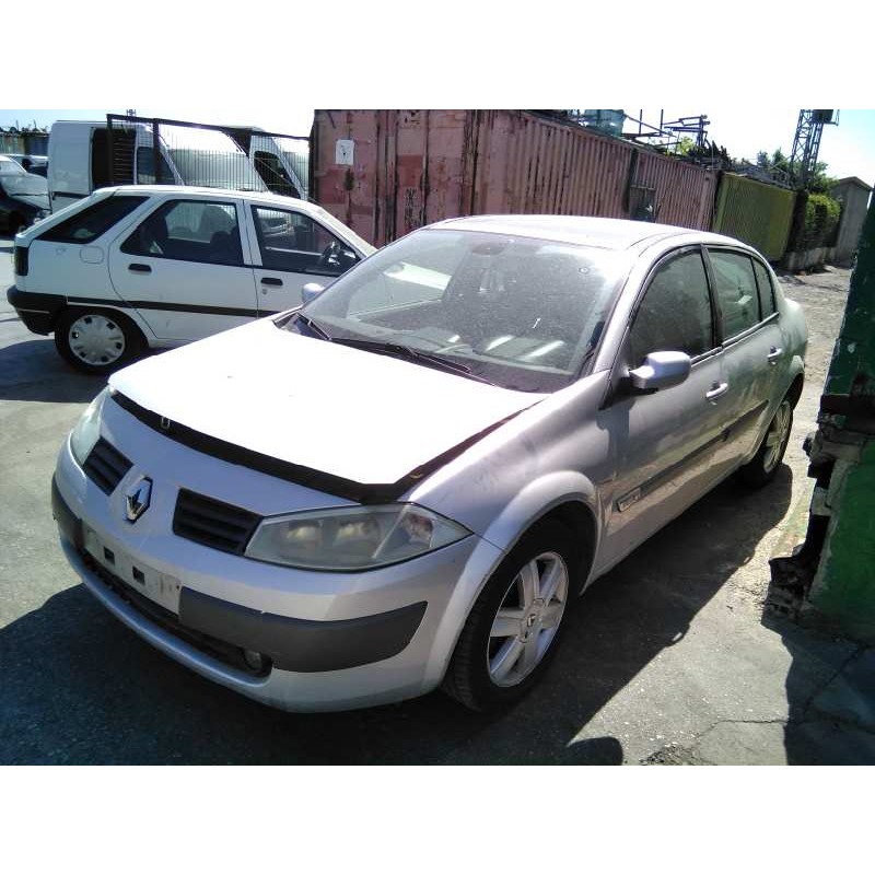 renault megane ii classic berlina del año 2005