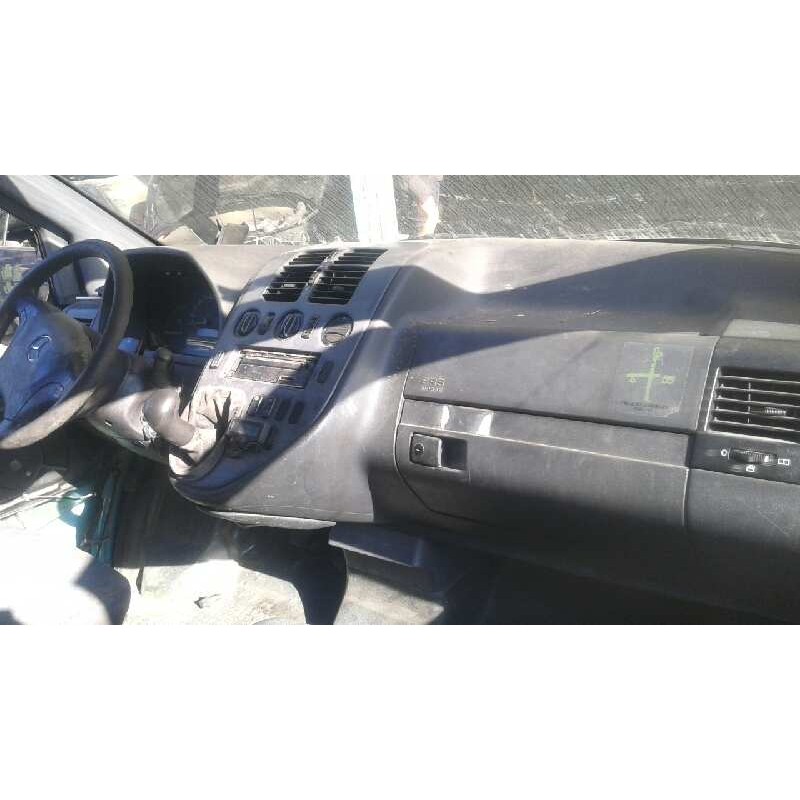 mercedes-benz vito (w638) combi del año 2002