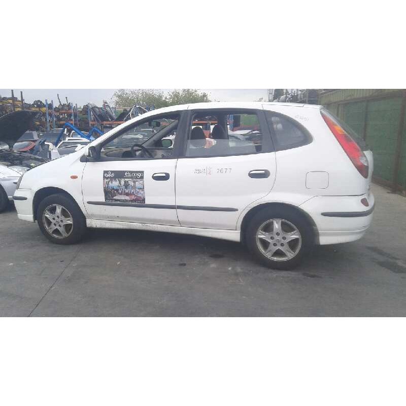 nissan almera tino (v10m) del año 2004