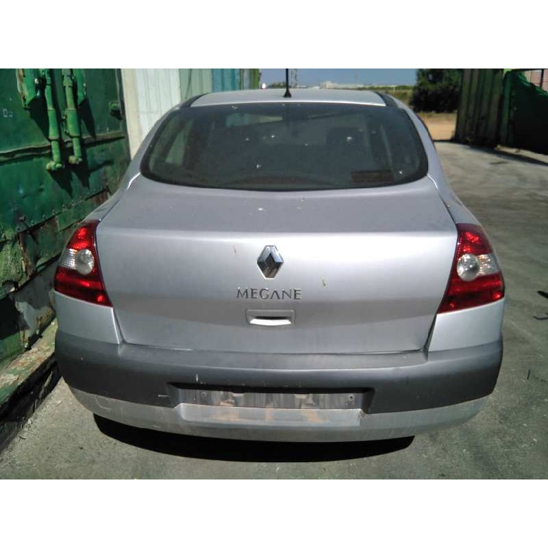 renault megane ii classic berlina del año 2005
