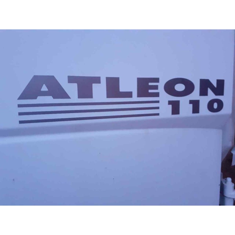 nissan atleon del año 2000