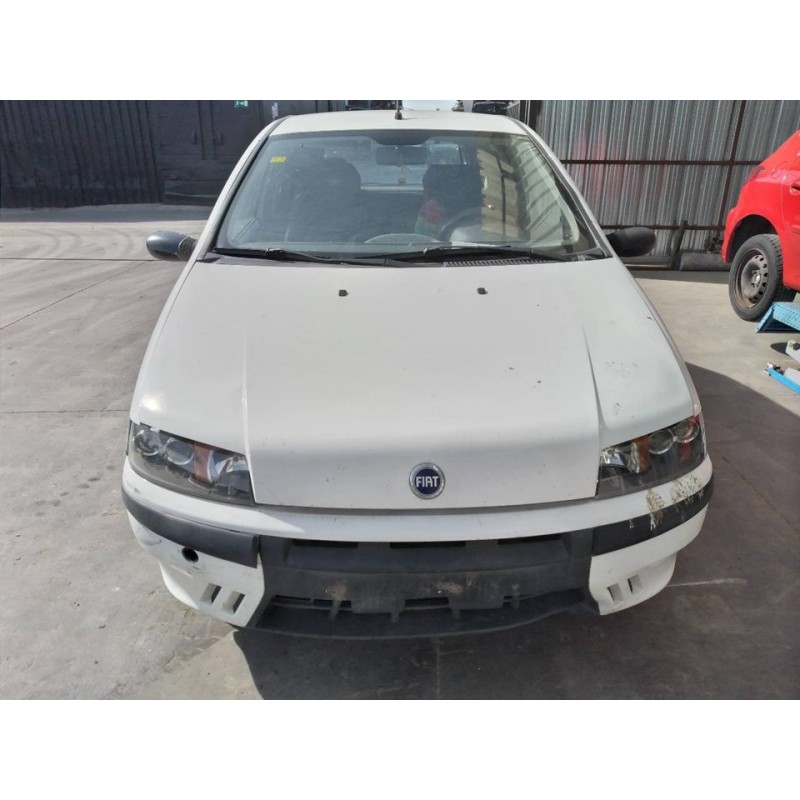 fiat punto berlina (188) del año 2000